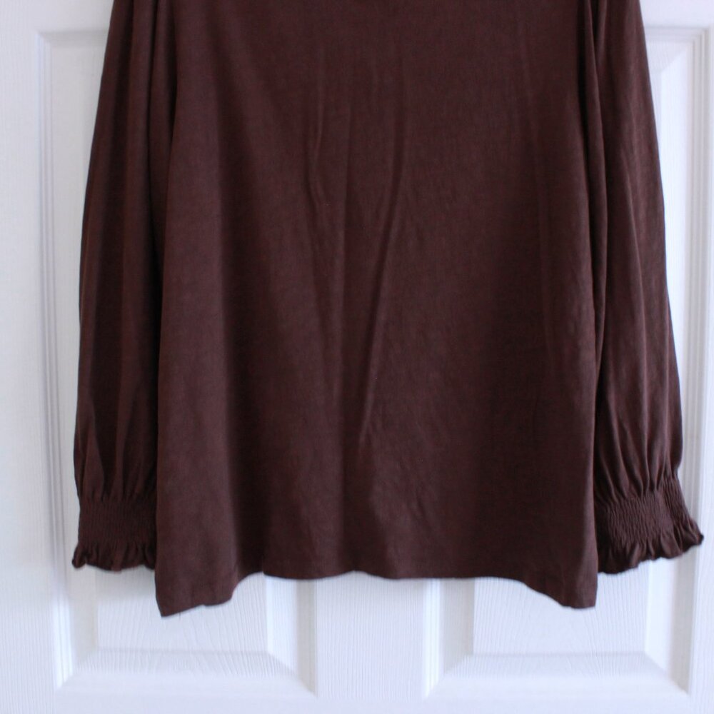 NWOT Sundry Princess Long Sleeve V Neck Ruched Cuffs Pima Cotton Tee Java Brown - Picture 8 of 10